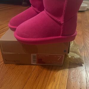 Koolaburra by Ugg pink toddler Boots